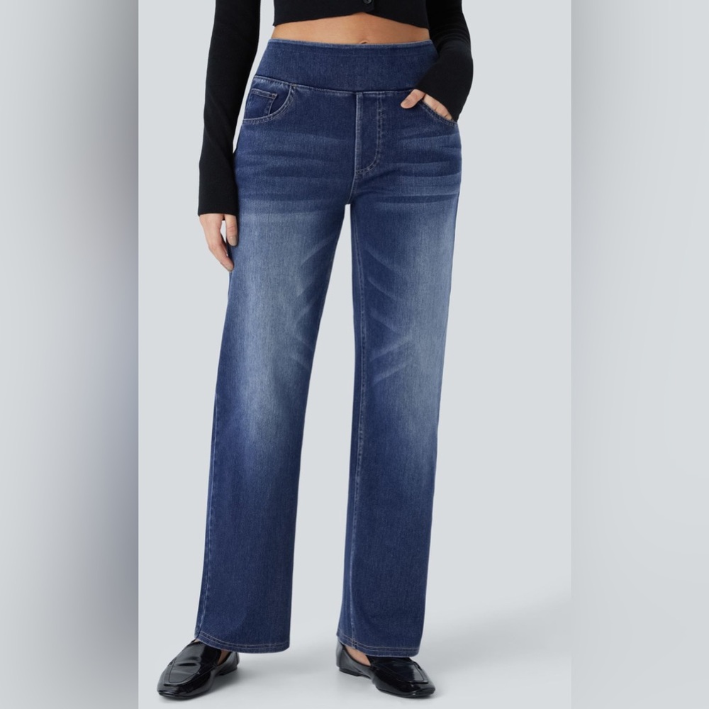 Halara Flex High Waisted Straight Leg Washed Stretchy Casual Jeans.